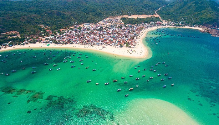 Quy Nhơn - Thiên đường du lịch biển mới nổi ở Việt Nam